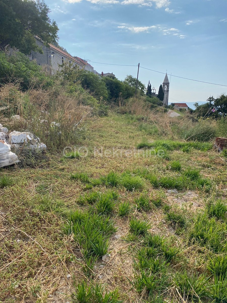 Gornja Podstrana, casa in pietra, vendita