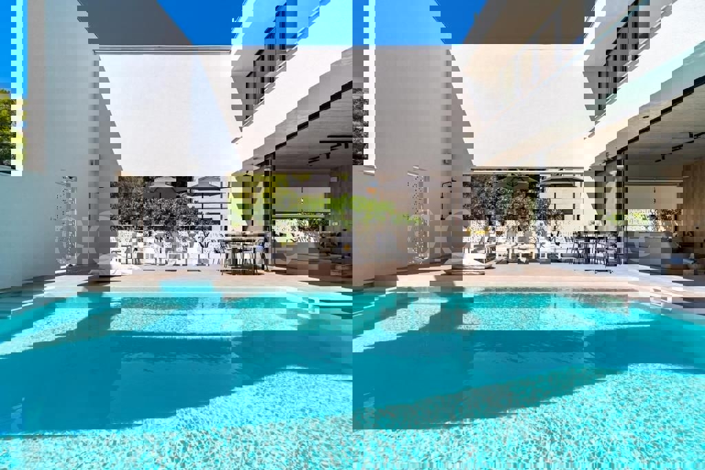 Brač, Supetar, villa di lusso con piscina, in vendita