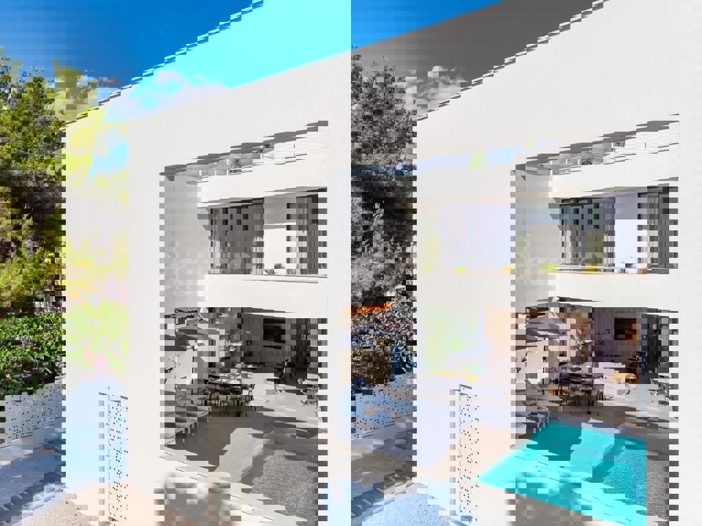 Brač, Supetar, villa di lusso con piscina, in vendita