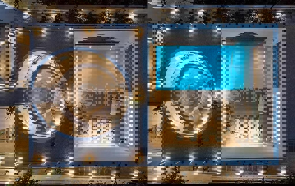 Brač, Supetar, villa di lusso con piscina, in vendita