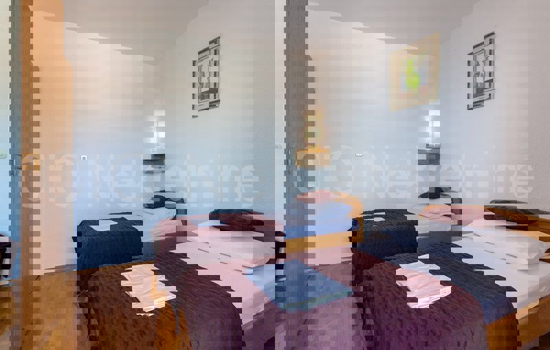 Podstrana, nuova villa di lusso con piscina, in vendita