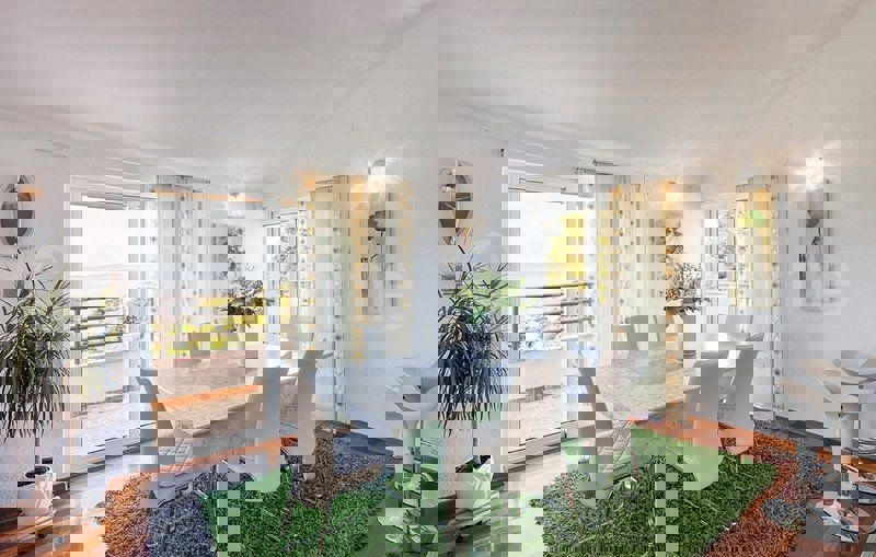 Podstrana, nuova villa di lusso con piscina, in vendita