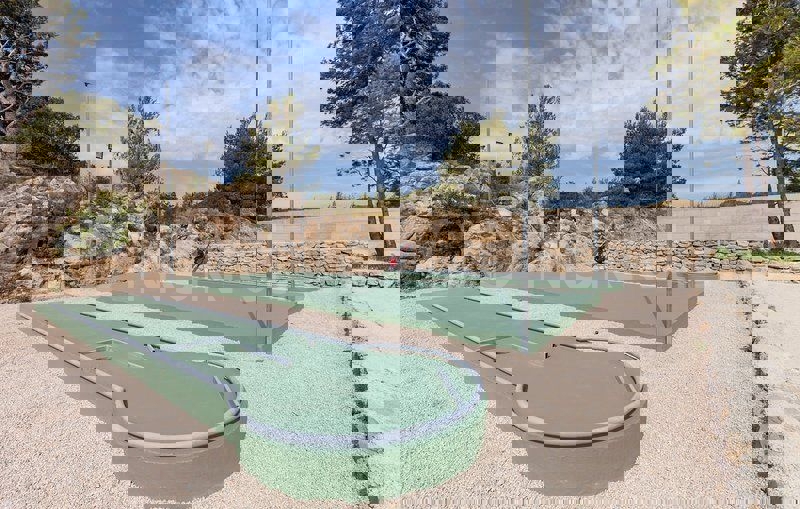 Podstrana, nuova villa di lusso con piscina, in vendita