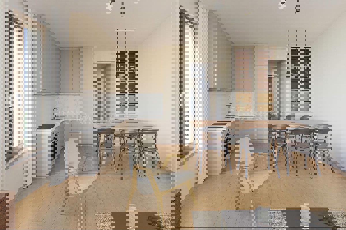 Kaštel Sućurac, appartamento con tre camere da letto, prima fila al mare, nuova costruzione