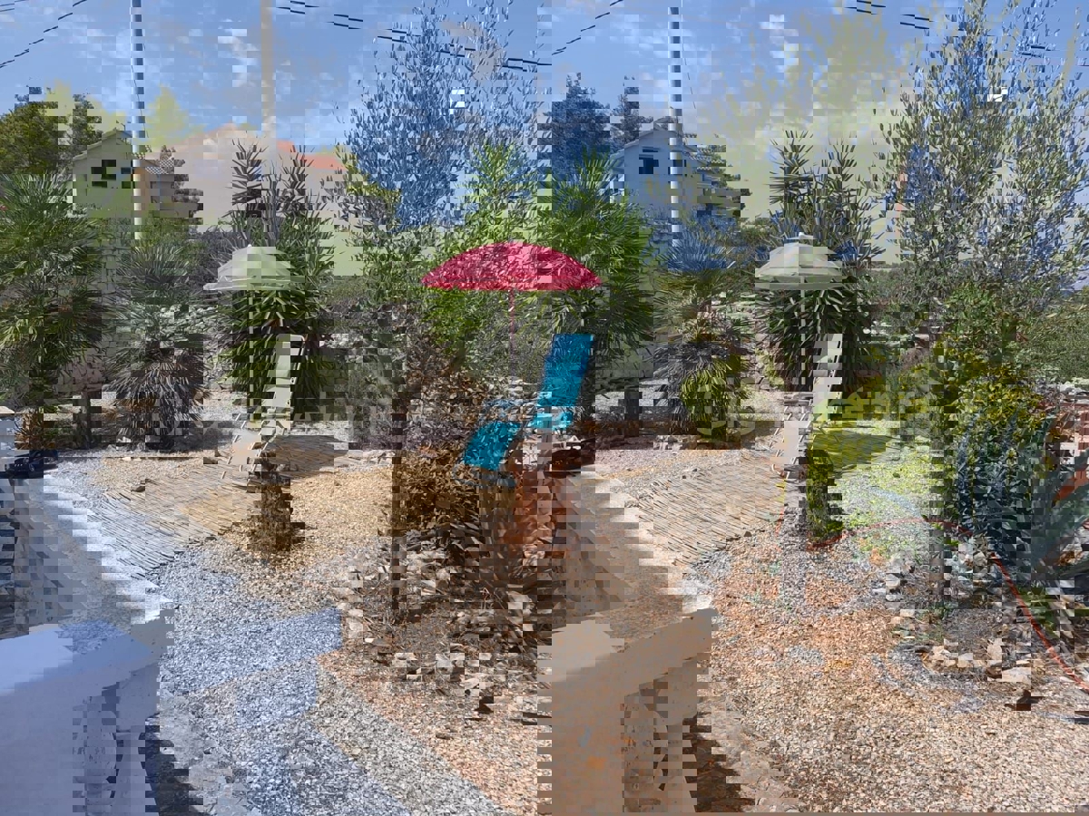 Šolta, Rogač, casa indipendente in pietra con vista mare