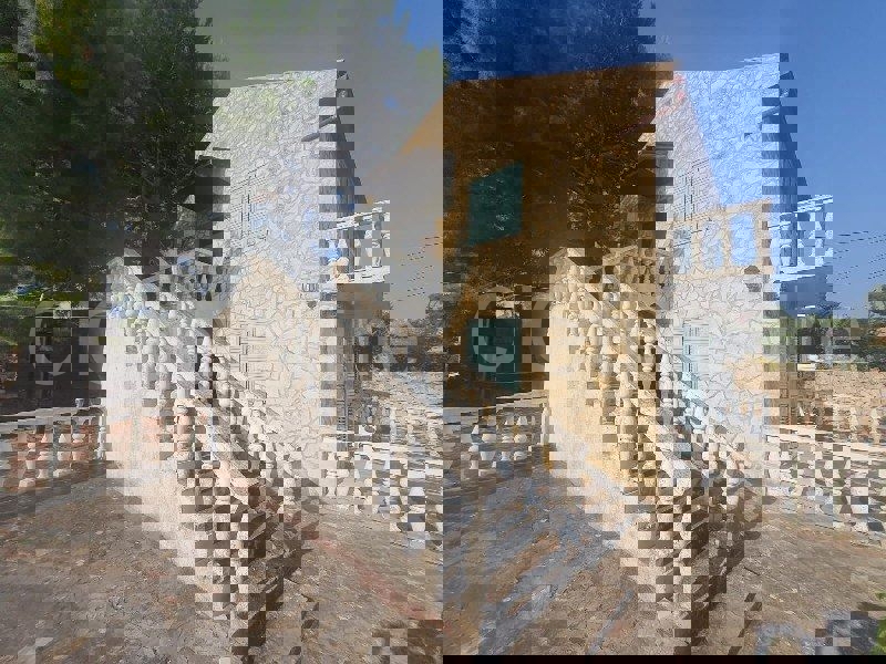 Šolta, Rogač, casa indipendente in pietra con vista mare