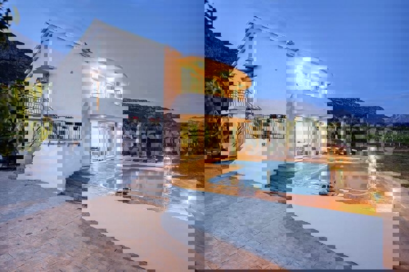 Spalato, Kaštela, Casa, Villa con piscina, Vendita