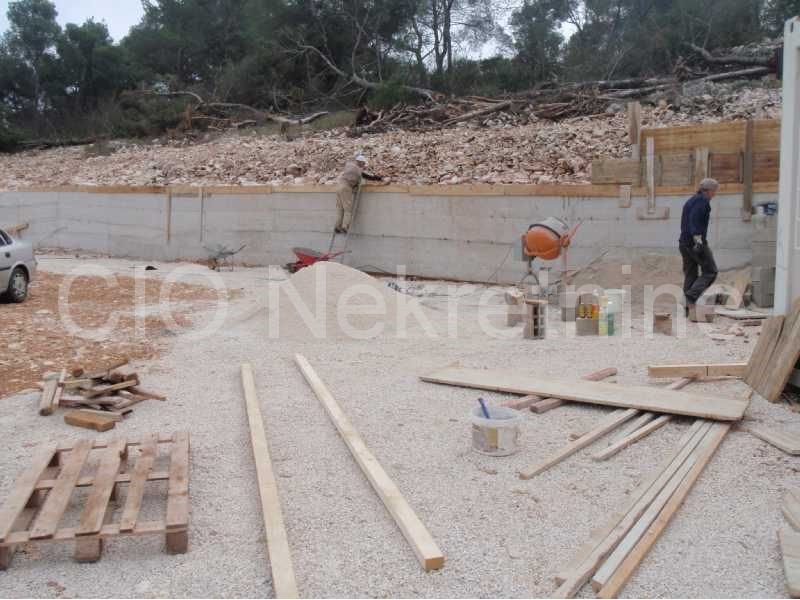 Trogir, terreno edificabile in vendita