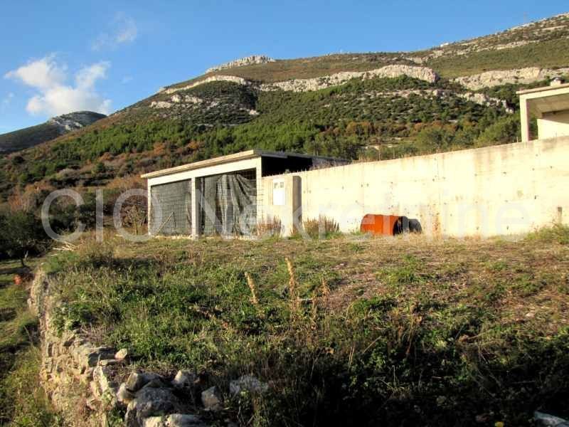 Kaštel Stari, terreni agricoli, vendita