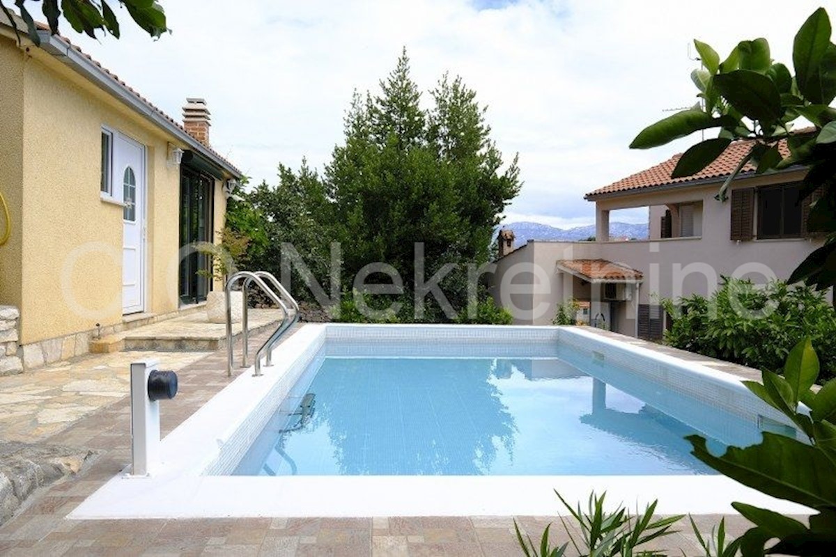 Brac, Supetar, Splitska, villa con piscina, in vendita