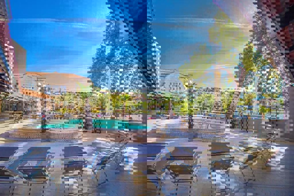 Korcula, Lombarda, hotel, in vendita