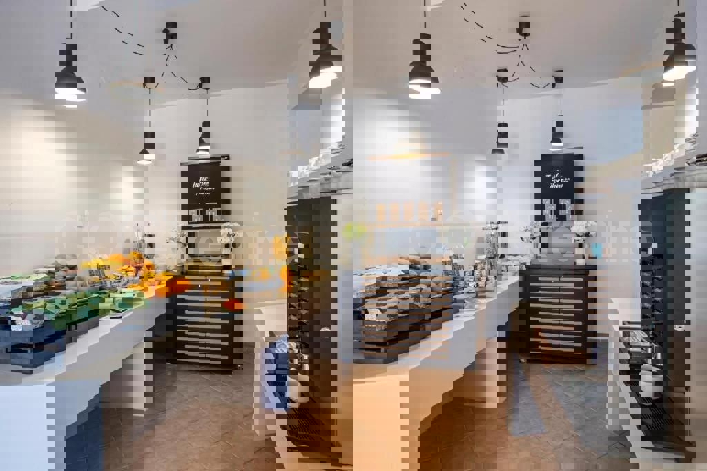 Korcula, Lombarda, hotel, in vendita