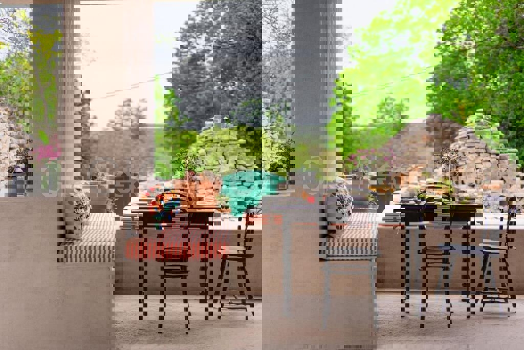 Brač, Gornji Humac, lussuosa casa in pietra, in vendita