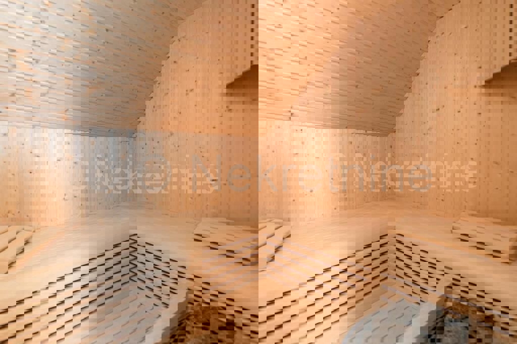 Brač, Gornji Humac, lussuosa casa in pietra, in vendita