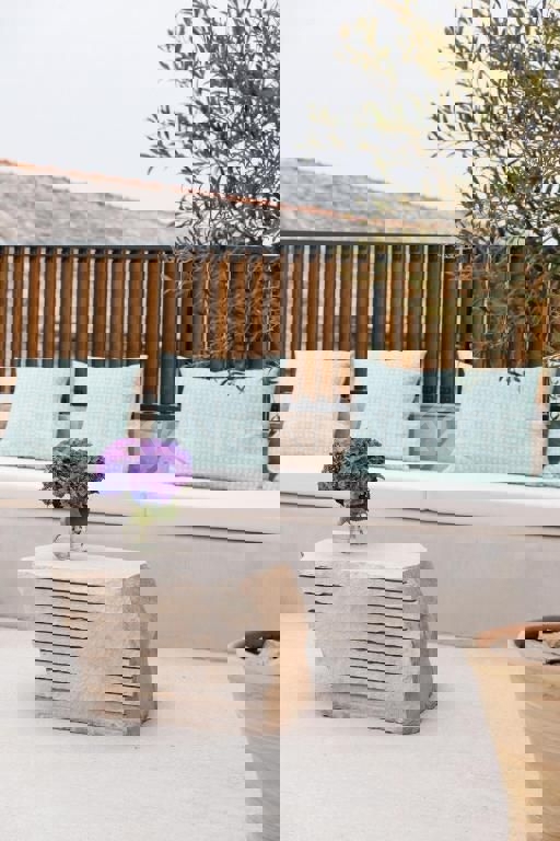 Brač, Gornji Humac, lussuosa casa in pietra, in vendita