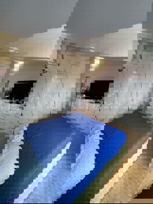 Spalato, Brda, appartamento con tre camere da letto, in vendita