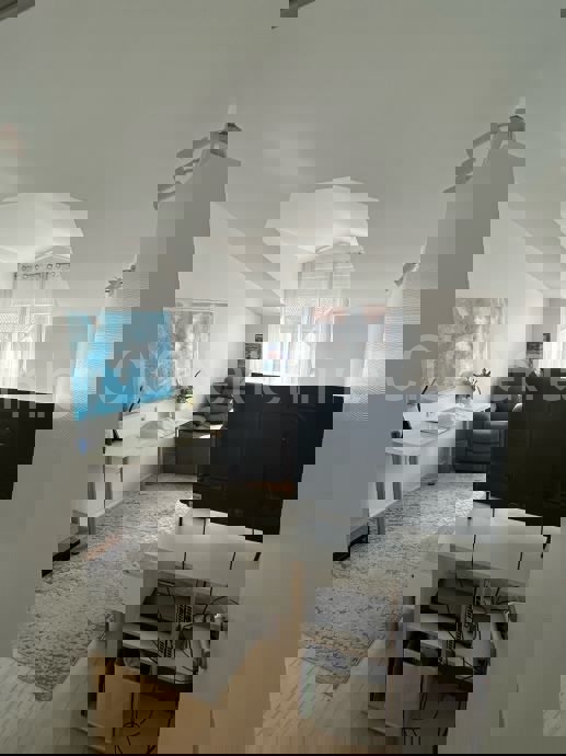 Spalato, Brda, appartamento con tre camere da letto, in vendita