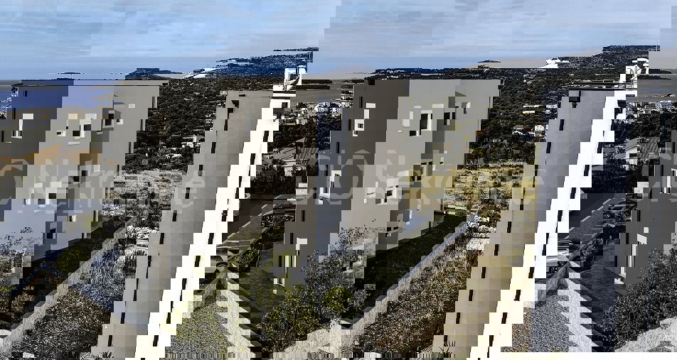 Rogoznica, nuovo edificio, appartamento con 1,5 camere da letto, 43 m2, piano terra