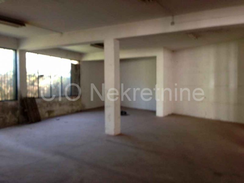 Split, warehouse office space of 767 m2