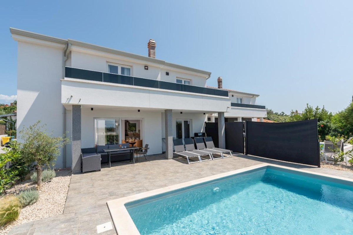 Parenzo, dintorni, Casa bifamiliare moderna con vista mare ID 1337