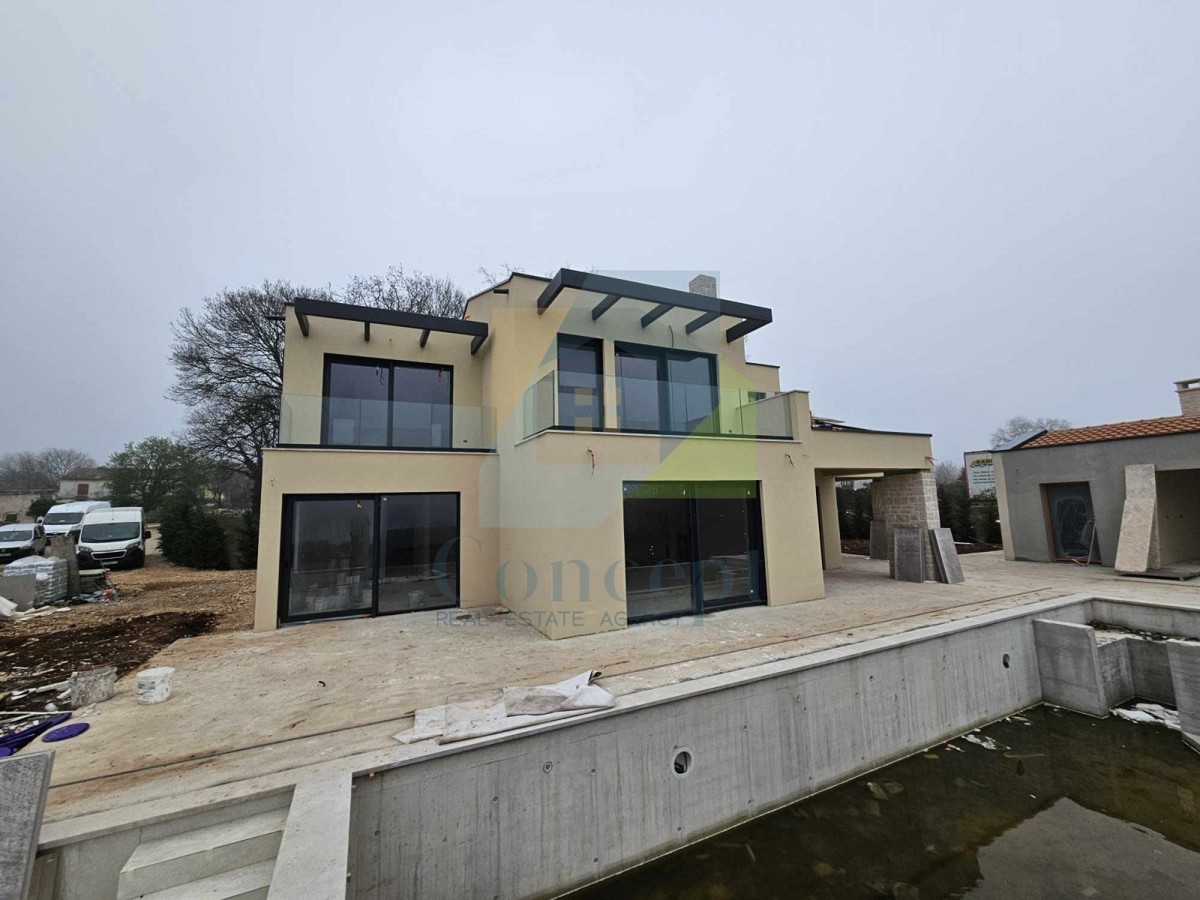 Poreč, dintorni, Splendida villa di lusso con piscina e vista mare
