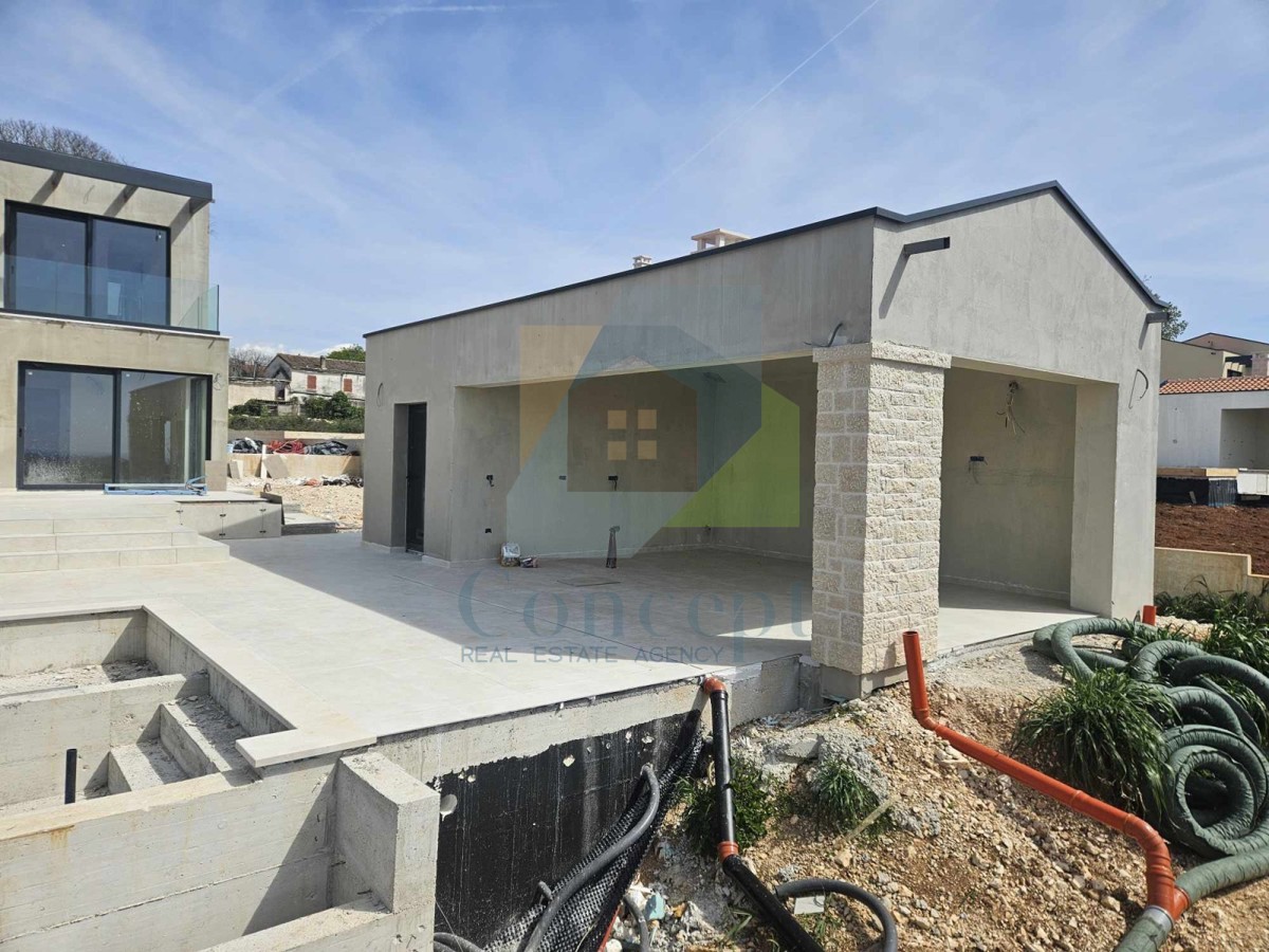 Poreč, dintorni, Splendida villa di lusso con piscina e vista mare