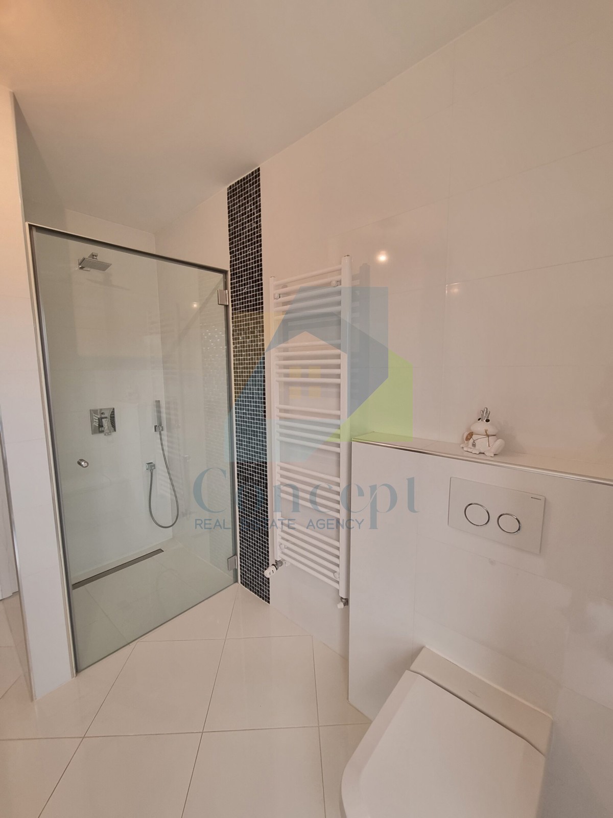 Poreč, centro, appartamento di lusso al primo piano, 150 m dal mare