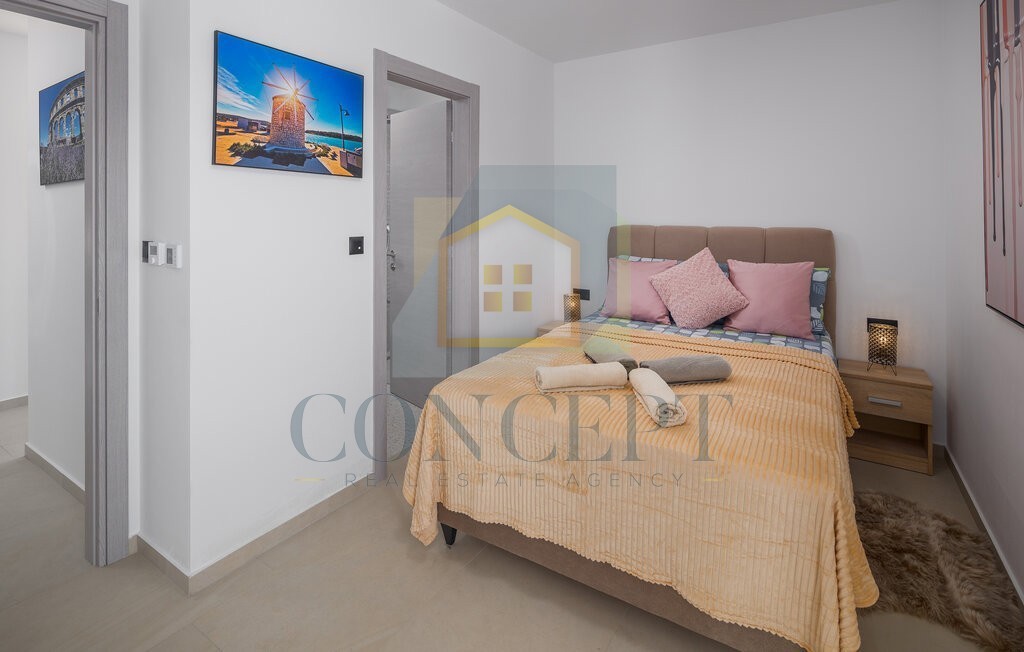 Poreč, dintorni, Moderna villa di lusso con piscina, 12 km dal mare