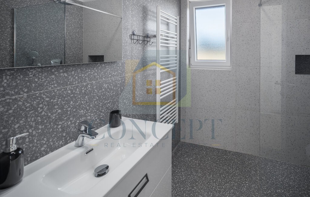 Poreč, dintorni, Moderna villa di lusso con piscina, 12 km dal mare