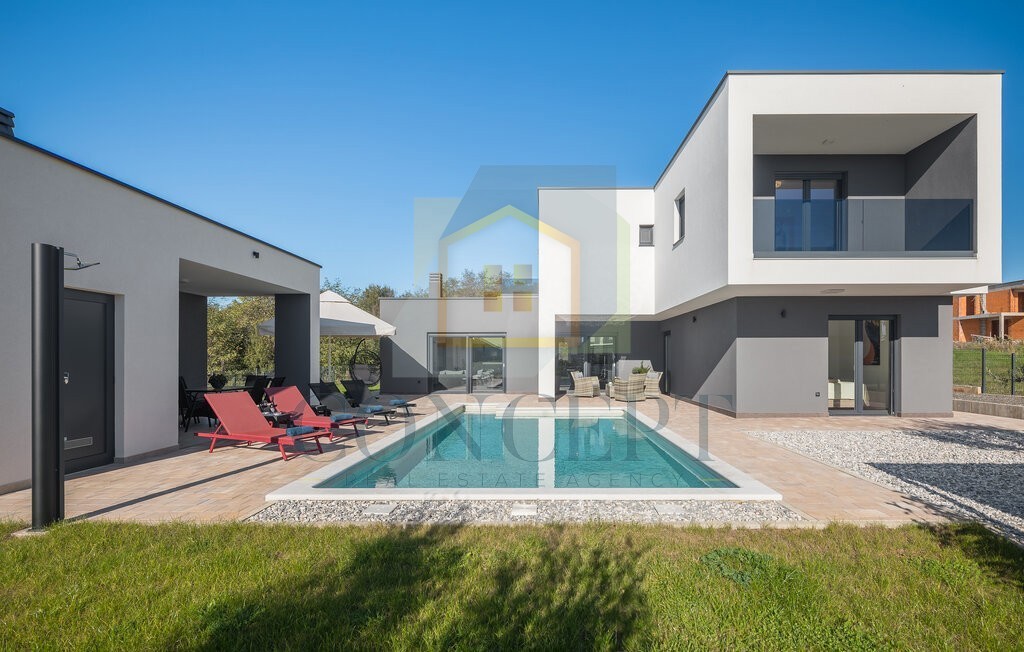 Poreč, dintorni, Moderna villa di lusso con piscina, 12 km dal mare