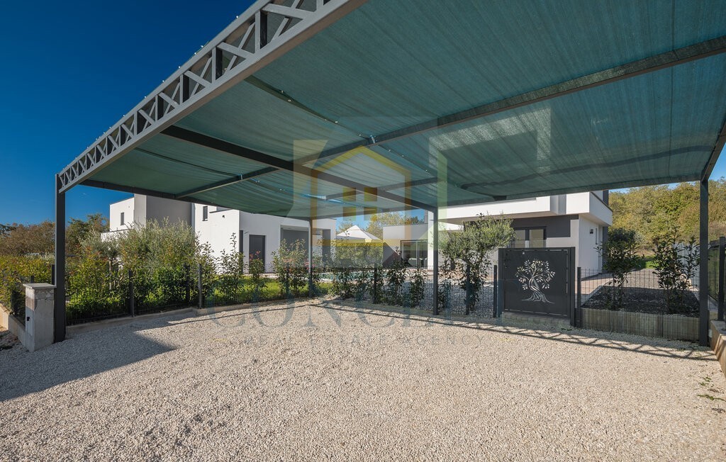 Poreč, dintorni, Moderna villa di lusso con piscina, 12 km dal mare