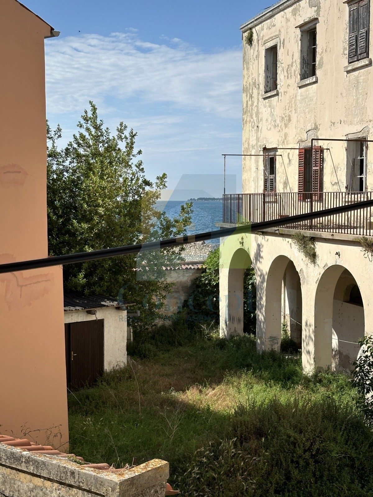 Poreč, centro, Appartamento di lusso al 1° piano nel centro storico, a 40 m dal mare