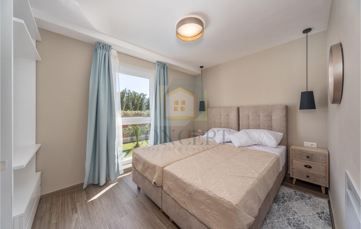 Poreč, dintorni, Splendida casa con piscina in posizione tranquilla, a 5 km dal mare