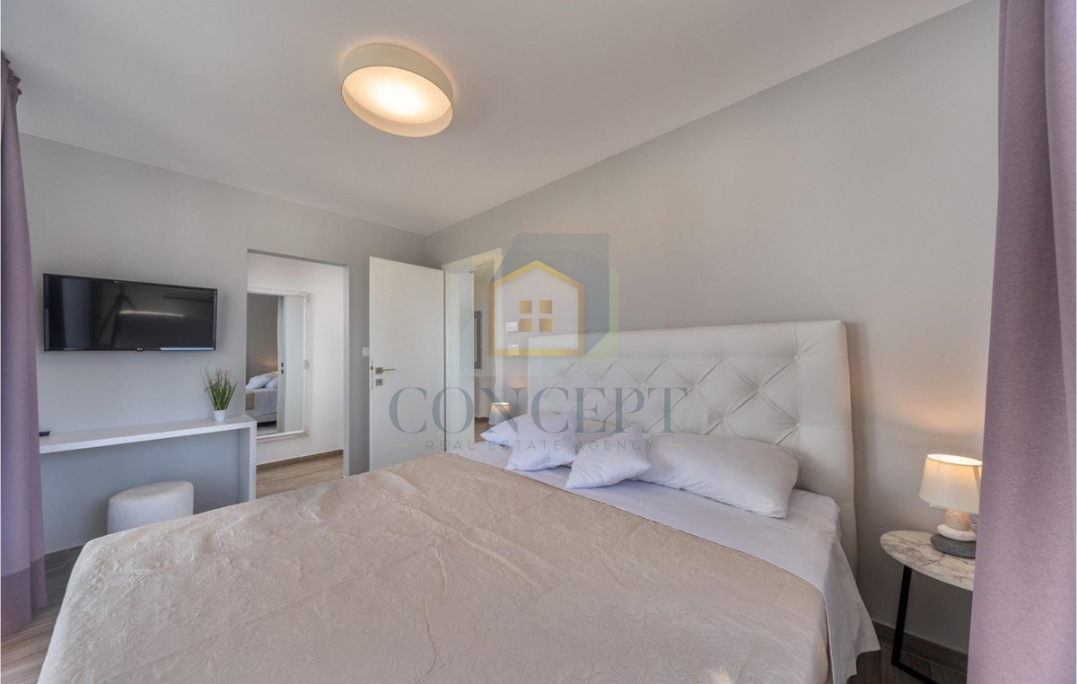 Poreč, dintorni, Splendida casa con piscina in posizione tranquilla, a 5 km dal mare