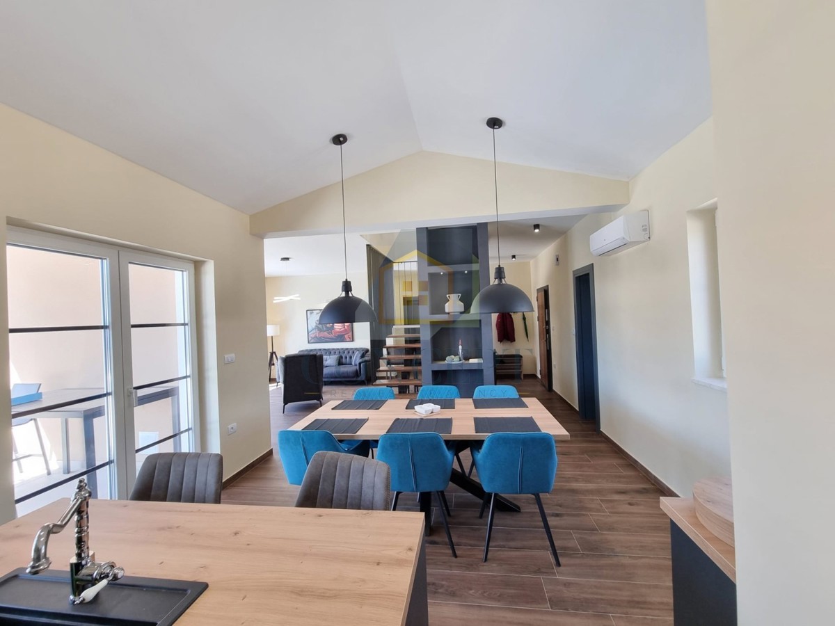 Rovigno, Kanfanar, dintorni, Casa indipendente con piscina e appartamento studio aggiuntivo, a 20 km dal mare