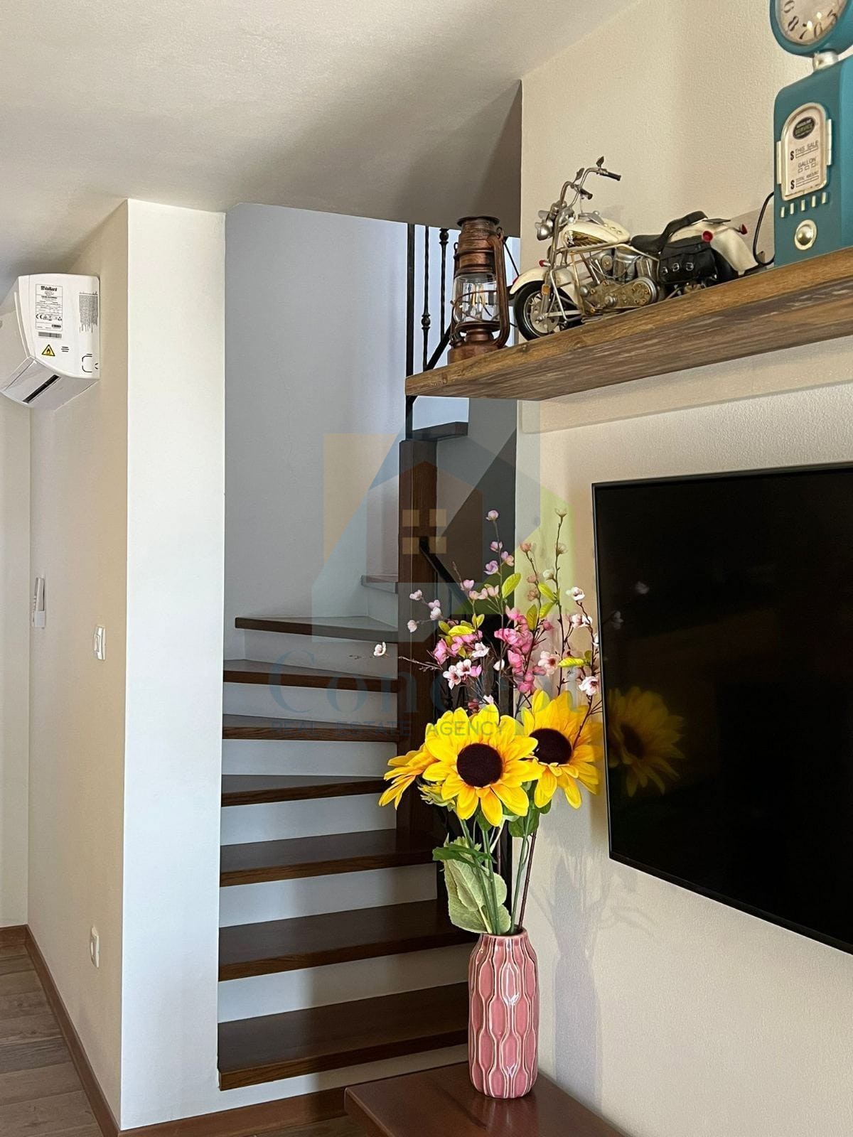 Poreč, dintorni, Ristrutturata casa in pietra a schiera con vista mare