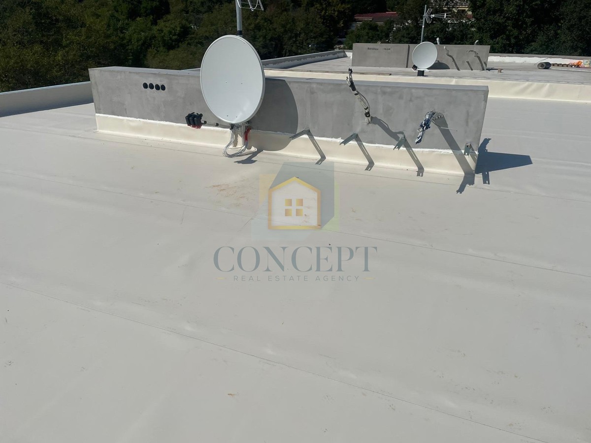 Rovinj, dintorni, Appartamento al piano terra con giardino, 10 km dal mare