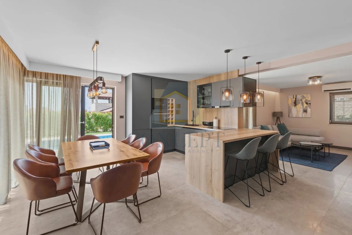 Novigrad, dintorni, Moderna casa bifamiliare con piscina, 8 km dal mare