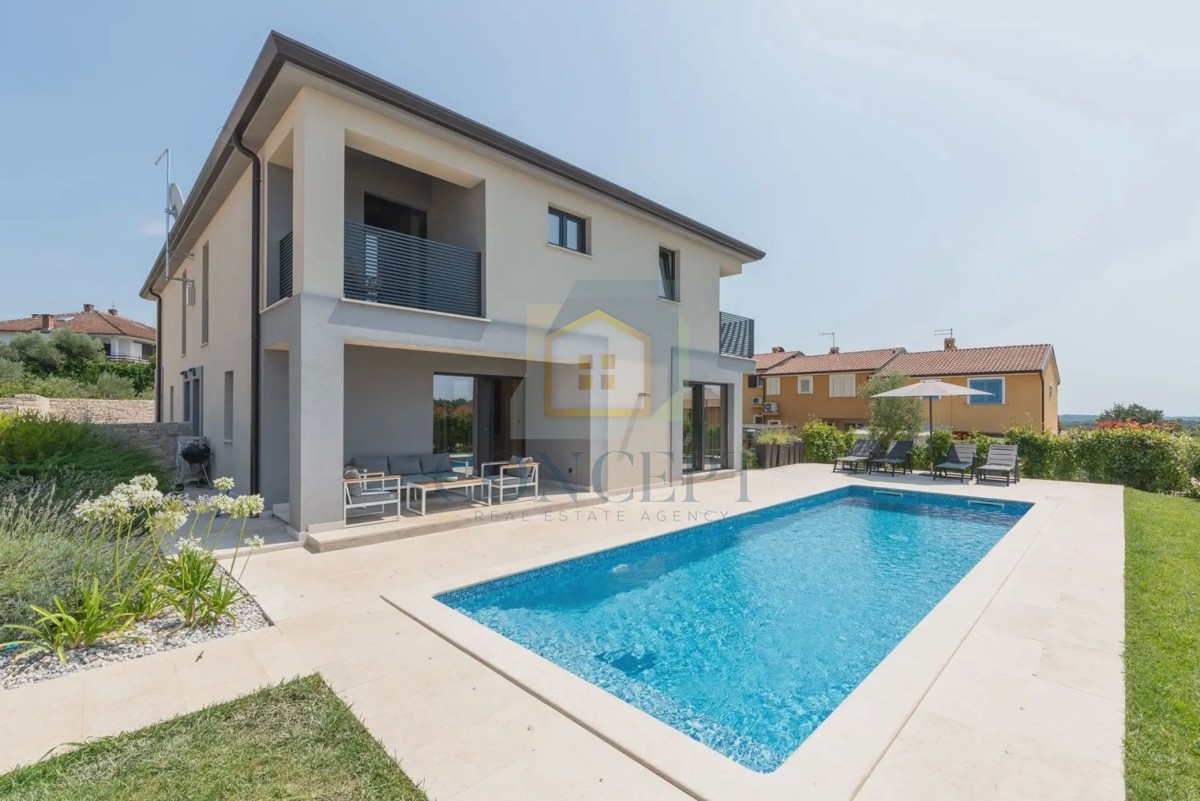 Novigrad, dintorni, Moderna casa bifamiliare con piscina, 8 km dal mare