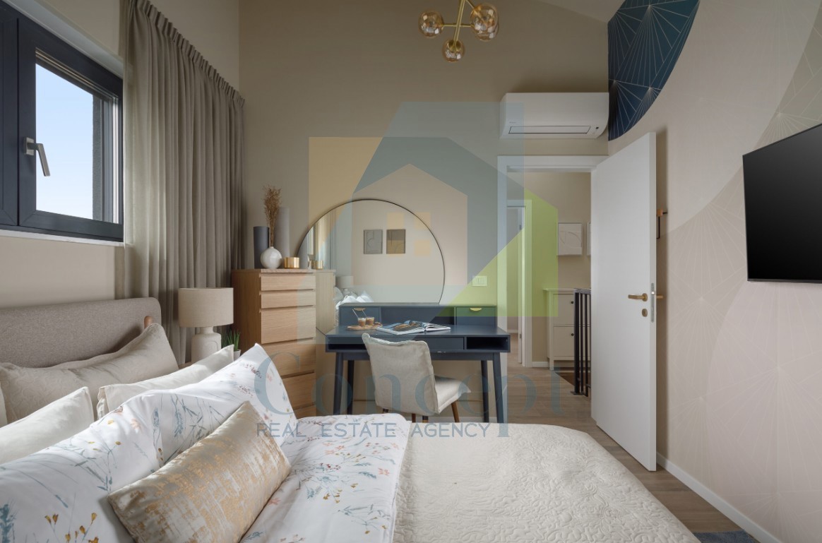 Poreč, Casa ultima in fila con giardino a 900 m dal mare