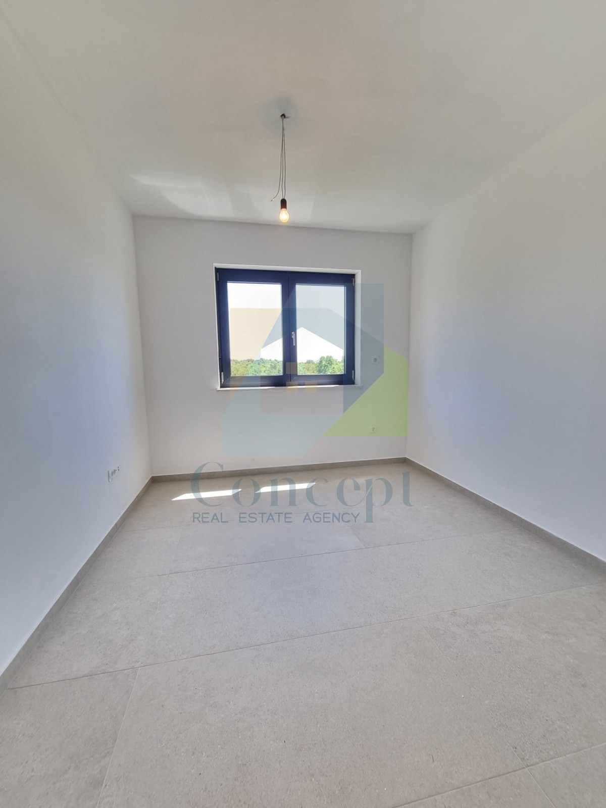 Poreč, dintorni, Appartamento al 1° piano con 3 camere da letto e terrazza sul tetto, a 1 km dal mare