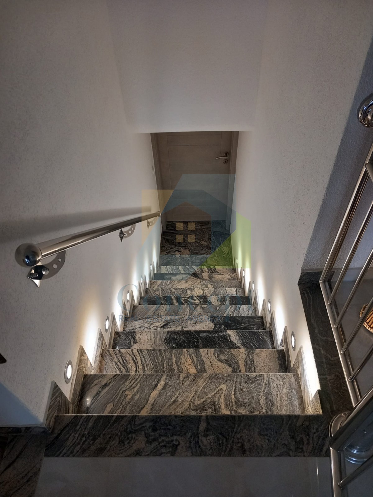 Poreč, dintorni, Casa autoctona con 3 unità abitative, 12 km dal mare