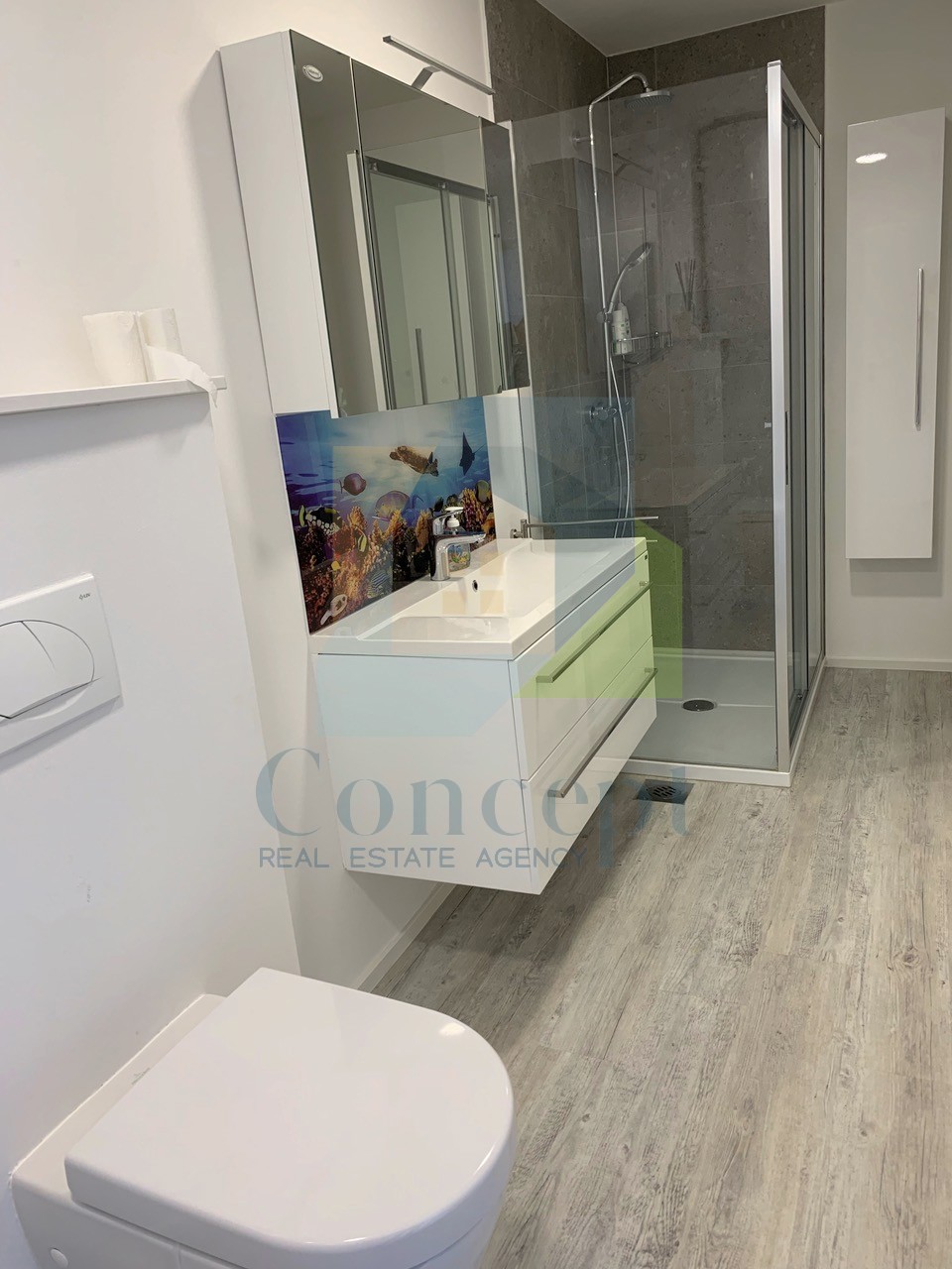 Poreč, centro, Casa di lusso con tre unità abitative nel centro storico, a 40 m dal mare