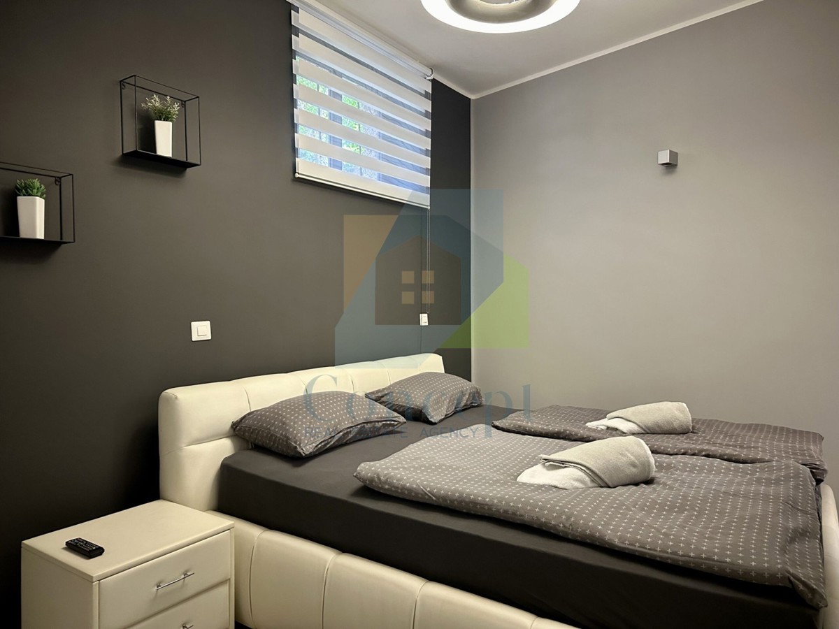 Poreč, centro, Casa di lusso con tre unità abitative nel centro storico, a 40 m dal mare