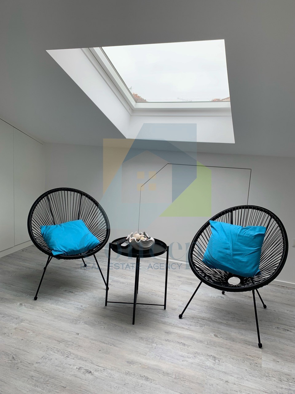 Poreč, centro, appartamento di lusso al 2° piano nel nucleo storico, a 40 m dal mare