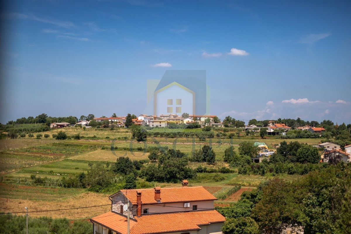 Poreč, Vižinada, Casa in pietra ristrutturata con piscina, 16 km dal mare