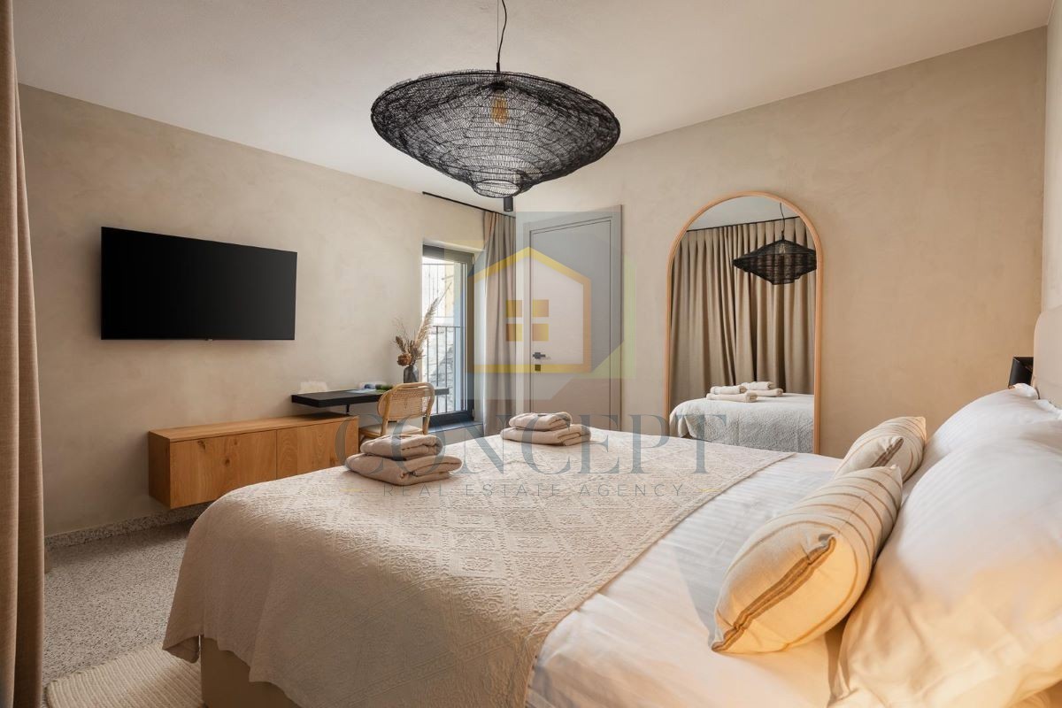 Poreč, Vižinada, Casa in pietra ristrutturata con piscina, 16 km dal mare