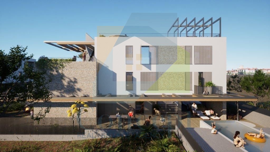 Umag, dintorni, terreno edificabile con permesso di costruzione a 500 m dal mare