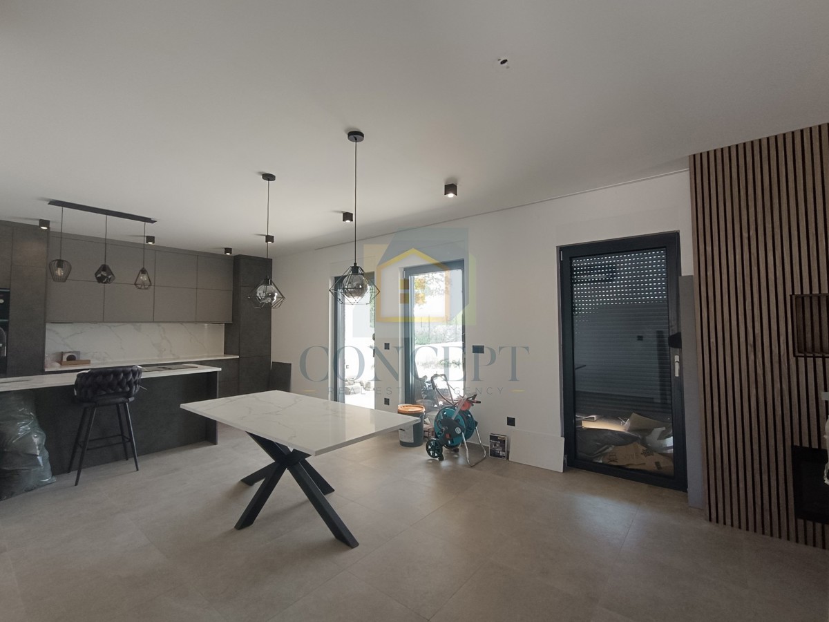 Poreč, dintorni, Casa indipendente al piano terra con piscina, 17 km dal mare