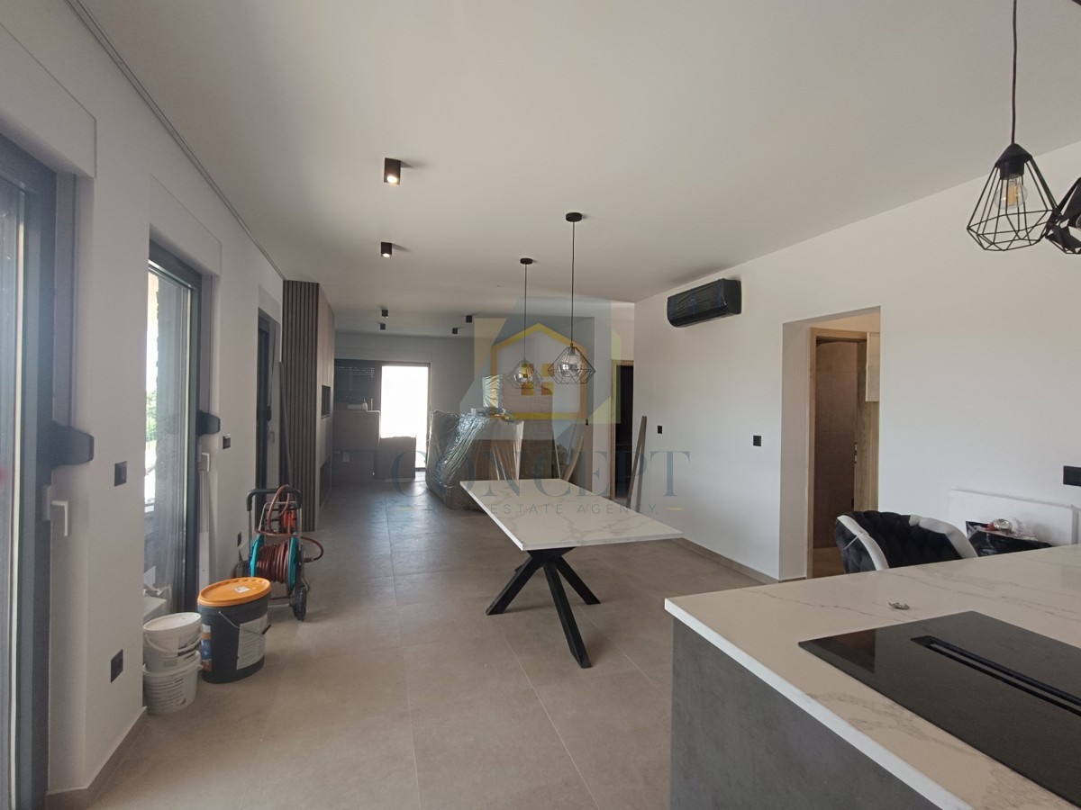 Poreč, dintorni, Casa indipendente al piano terra con piscina, 17 km dal mare